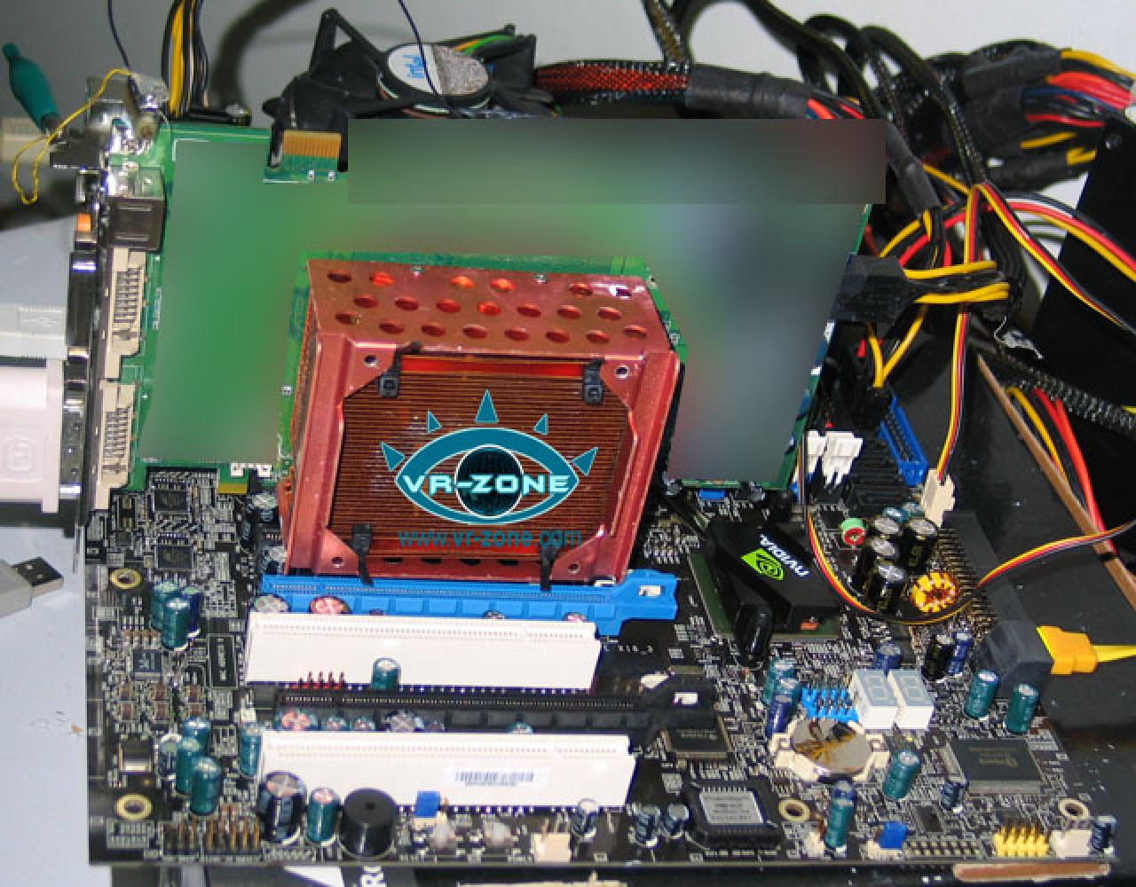[03/04/2007] Hier ist die verwendete Eigenbaukühlung zu sehen. Quelle: VR-Zone