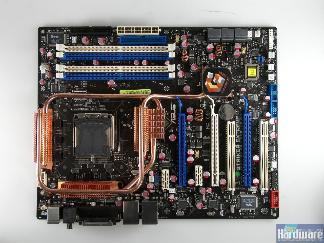 [03/04/2007] Asus Striker Extreme