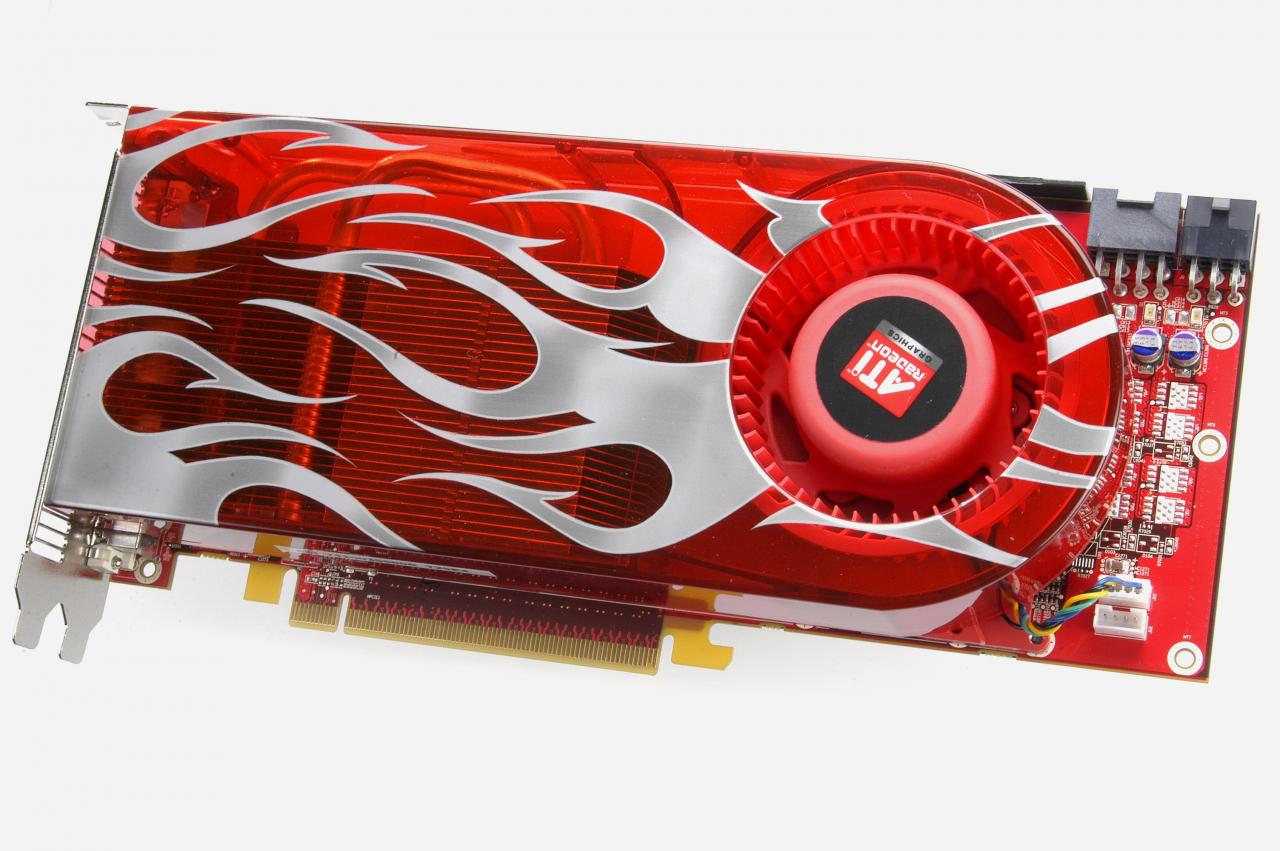 [14/05/2007] Die Radeon HD 2900 in kurzen Worten: Riesen-Chip, Riesen-Speicherinterface, Riesen-Kühlungsaufwand, Riesen-Leistungsaufnahme, Riesen-Reinfall.