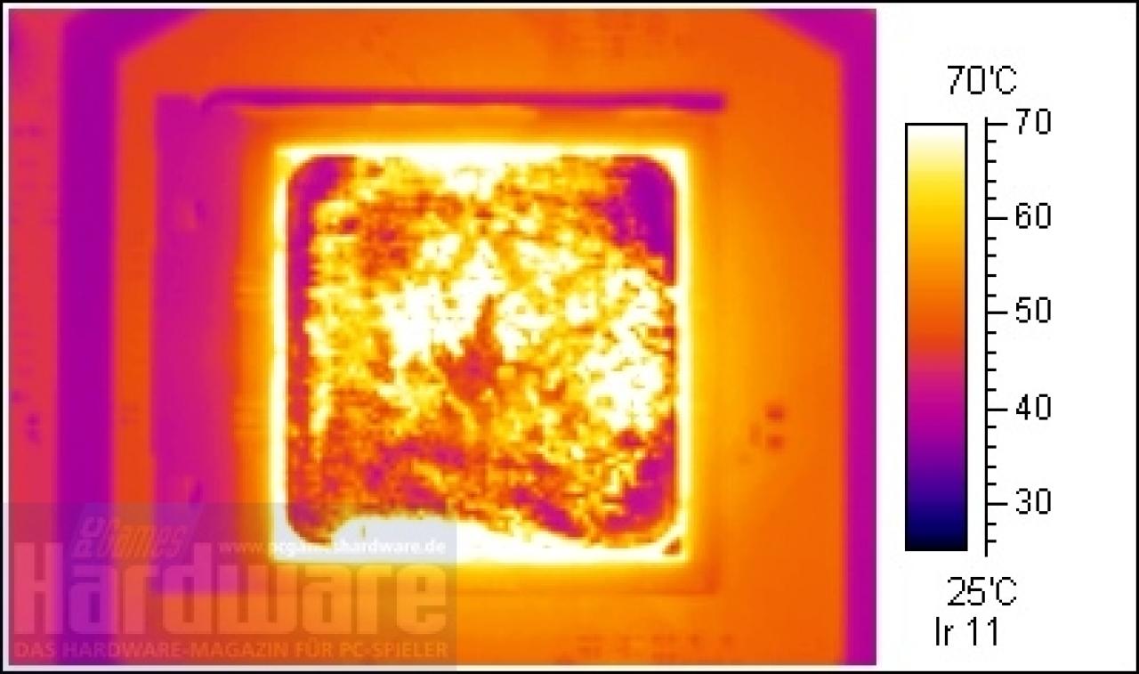 [08/06/2007] Jetzt schaltet sich der PC ab, die Temperatur bleibt noch kurz auf hohem Niveau