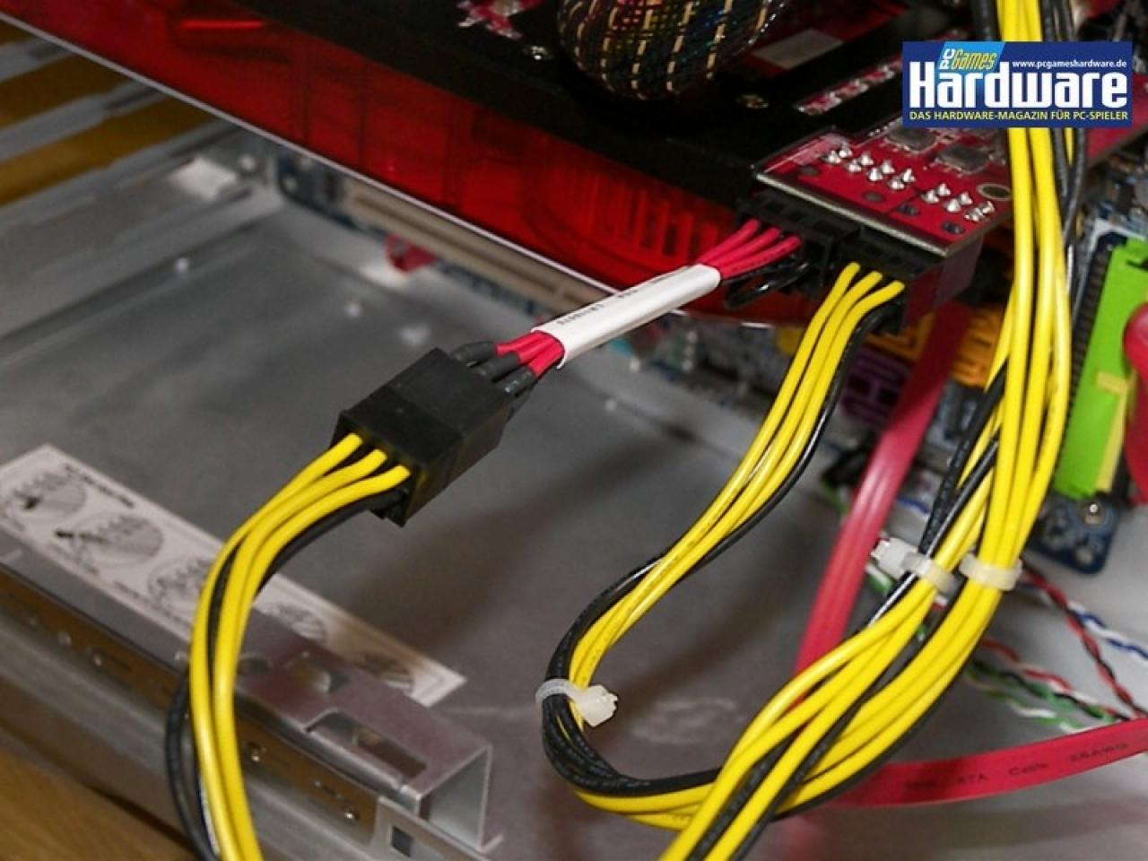[13/06/2007] MSI liefert diesen speziellen Netzteil-Adapter mit