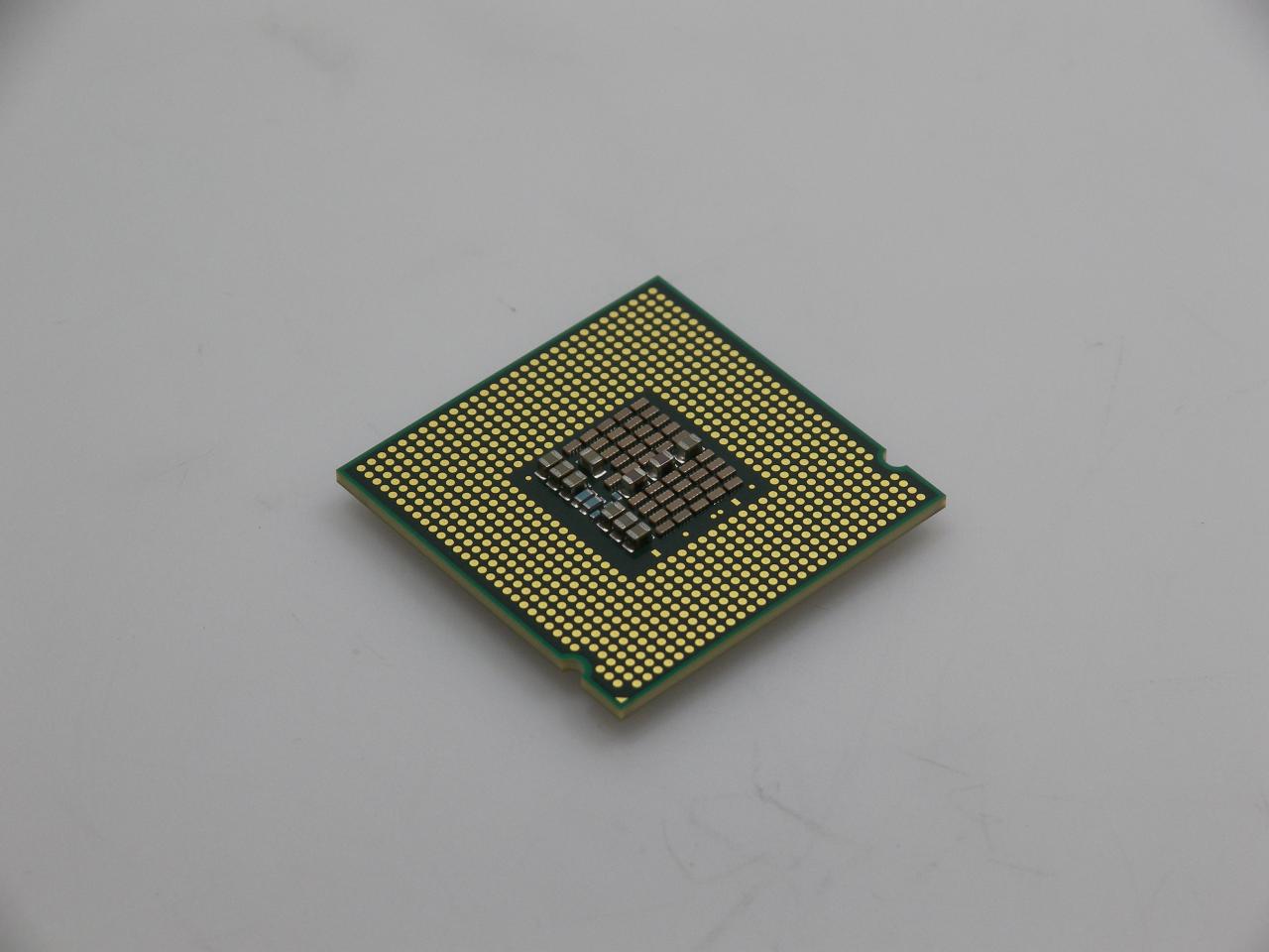 [13/07/2007] Neues Stepping für den Core 2 Quad Q8200 von Intel.
