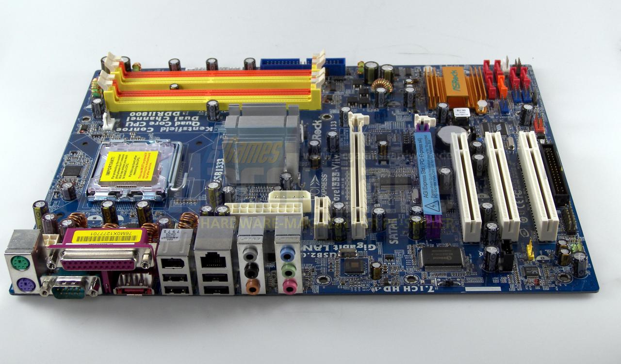 [05/07/2007] Asrock 4-Core1333 Viiv (Bild: PCGH)