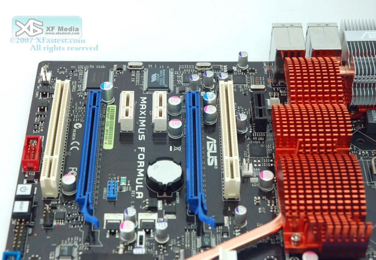 [05/09/2007] Asus Maximus Formula ROG (Bild: Xfastest.com)