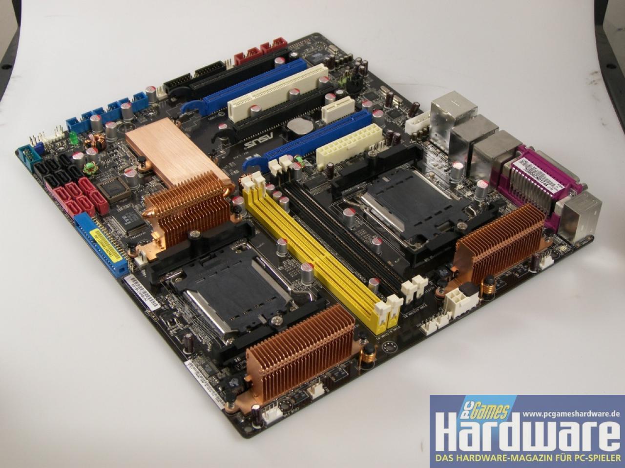 [28/09/2007] Asus L1N64-SLI WS (Bild: PCGH)