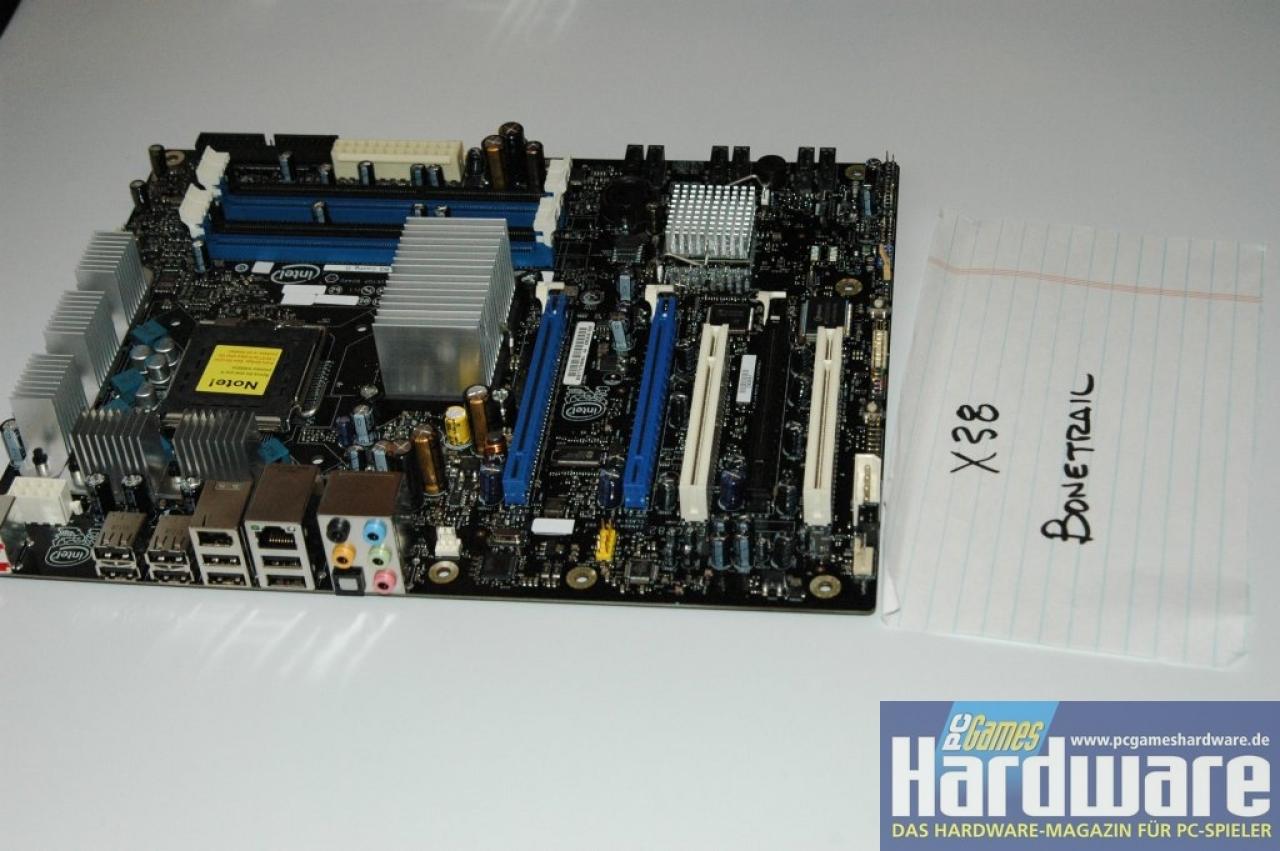 [19/09/2007] Intels X38-Desktop-Board Bonetrail (Bild: PCGH)