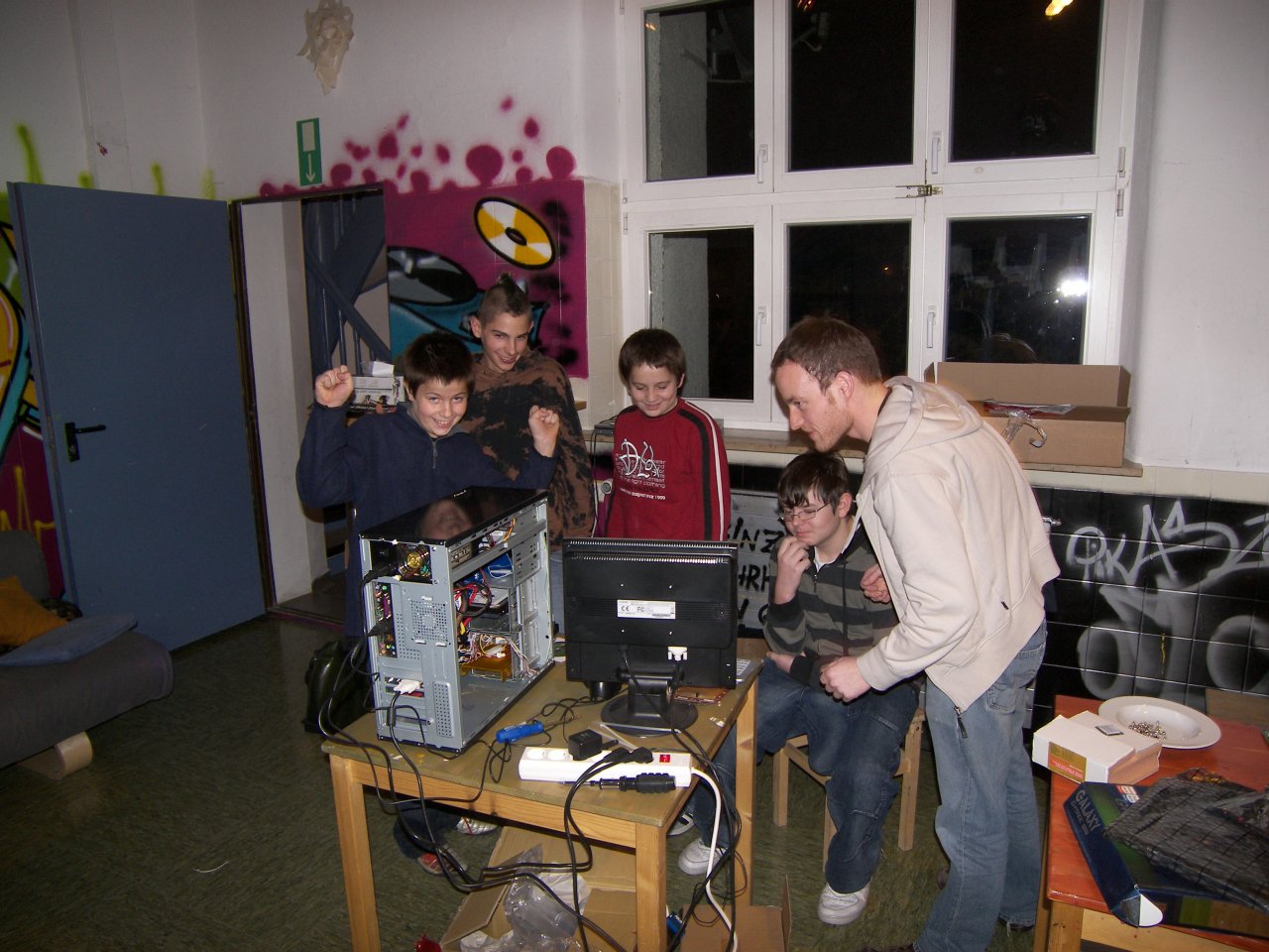 [07/11/2007] PCGH verschenkt Hard- und Software im Wert von 5.000 Euro.