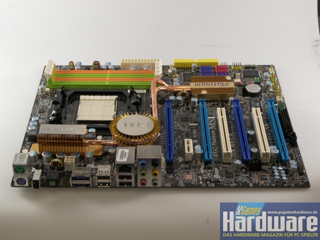[14/11/2007] MSI K9A2 Platinum (Bild: PCGH)