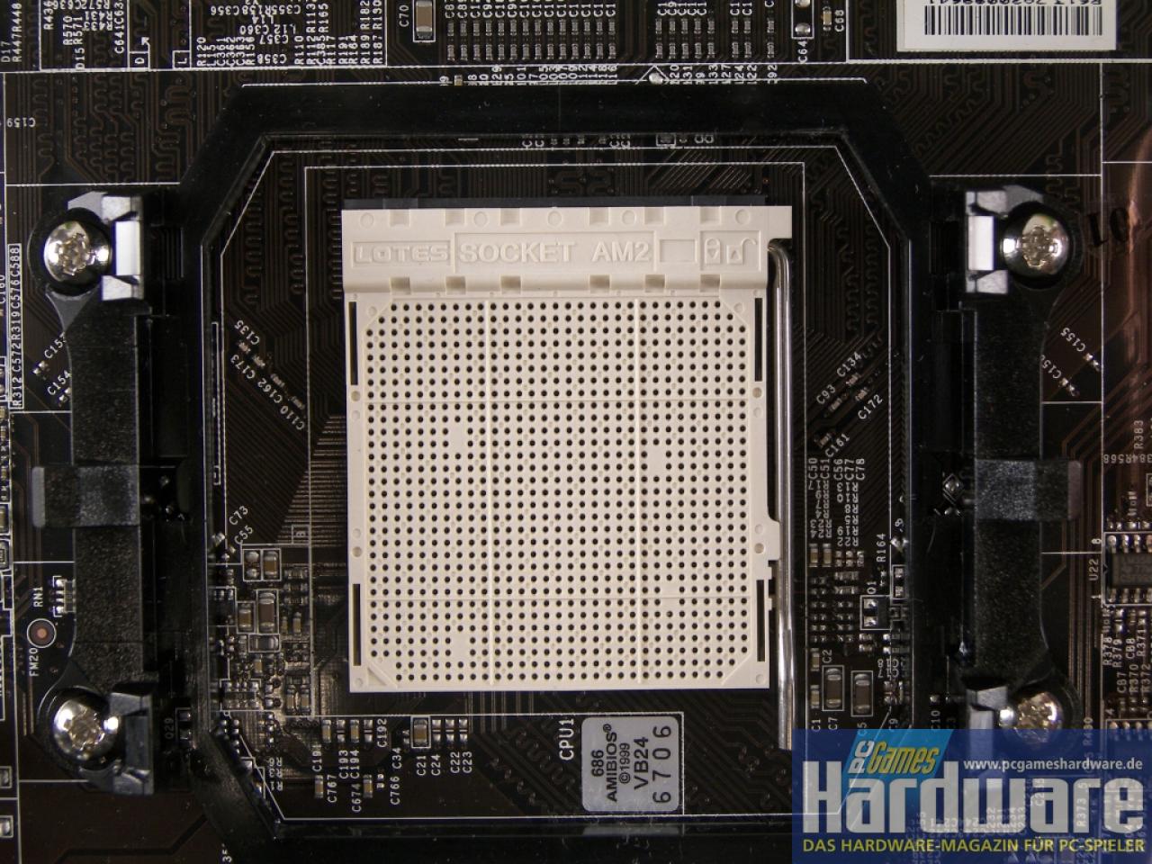 [14/11/2007] MSI K9A2 Platinum (Bild: PCGH)