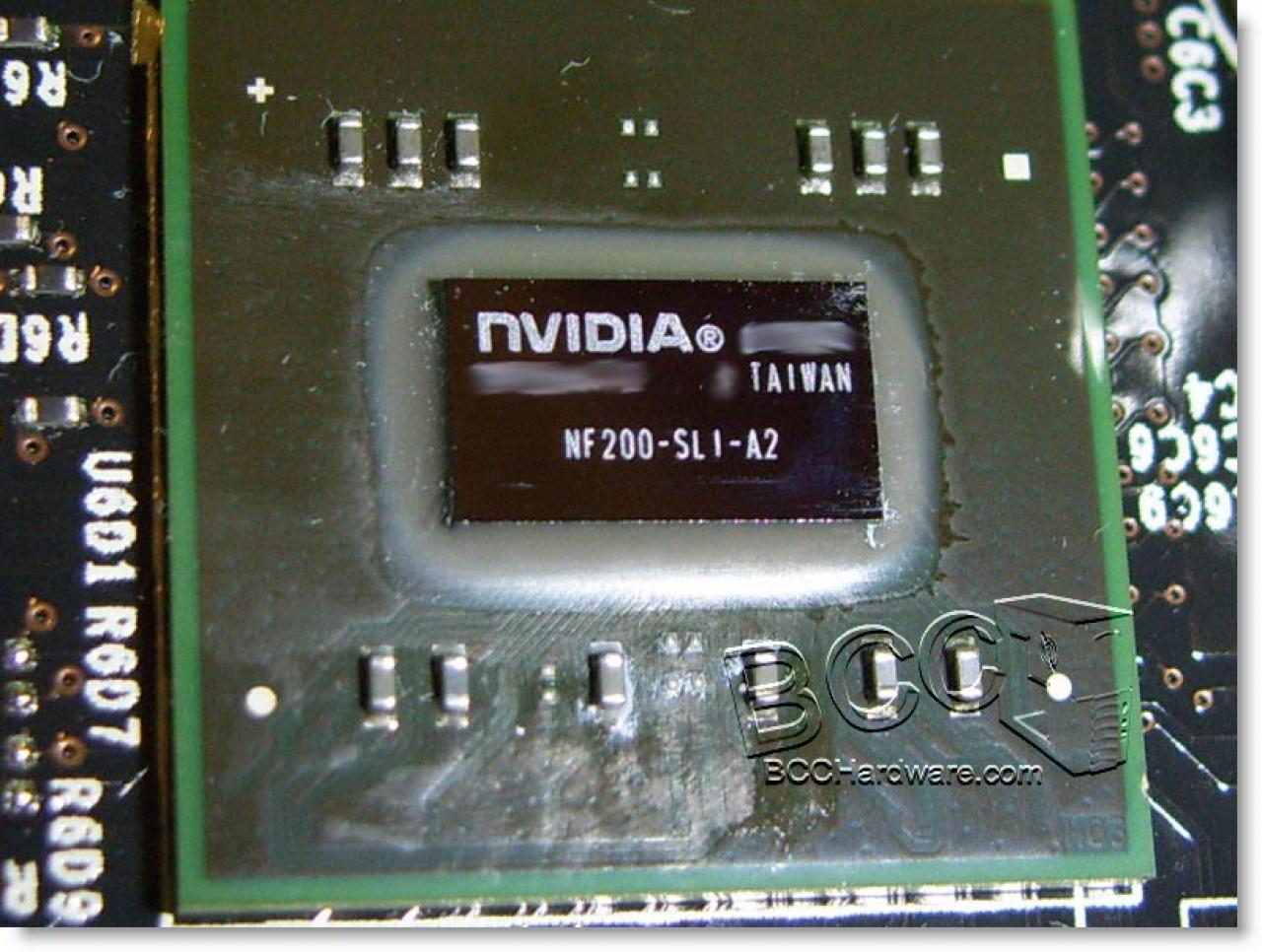 [10/12/2007] SLI-Zusatzchip (Bild: bcchardware.com)