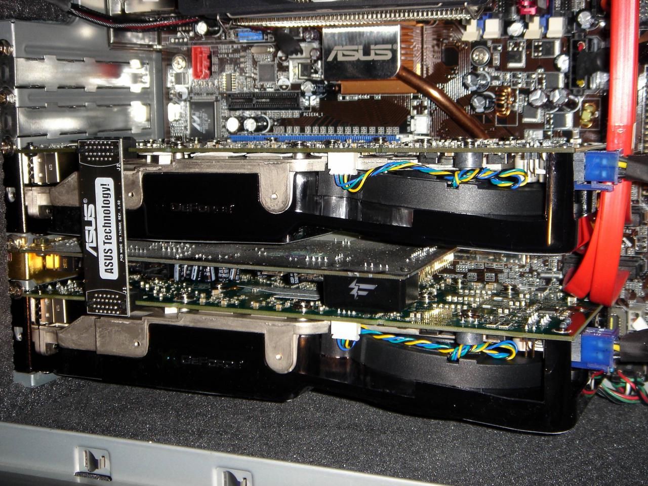 [11/12/2007] XFX 8800 GTS 512 MiByte (G92)