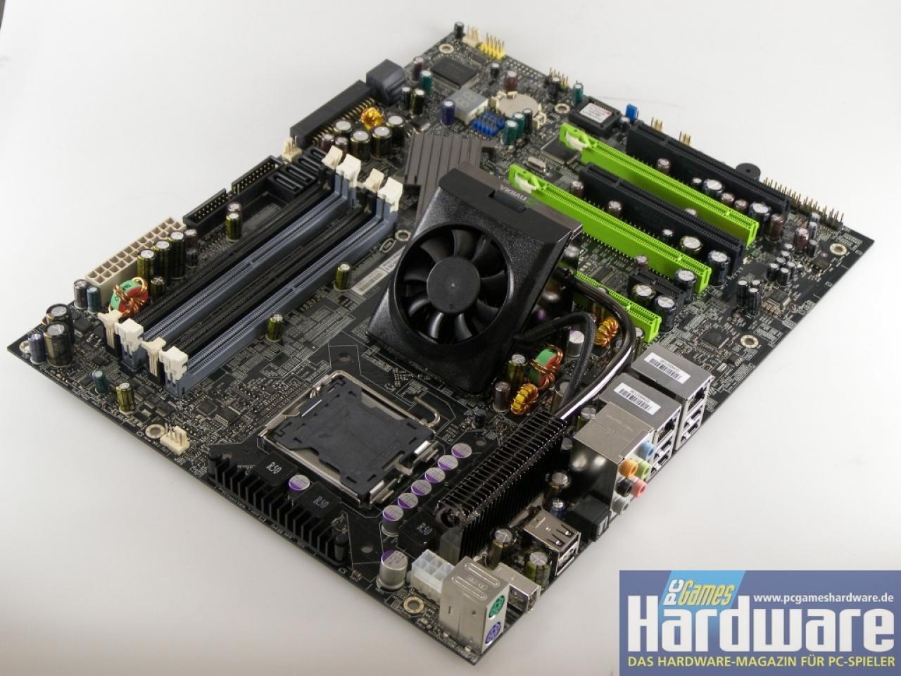 [15/12/2007] EVGA Nforce 780i SLI (Bild: PCGH)