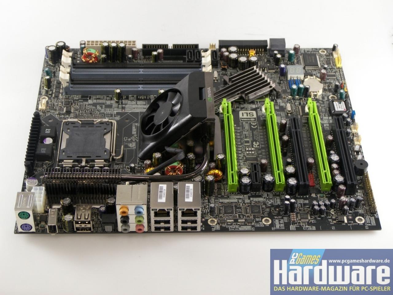 [15/12/2007] EVGA Nforce 780i SLI (Bild: PCGH)