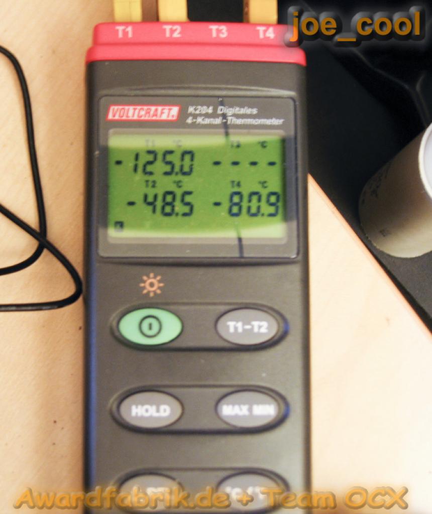 [09/12/2007] Links oben: Evaporations Temperatur; Links unten: Temperatur der ersten Stufe der Kaskade; Rechts unten: Temperatur GPU @ LN²