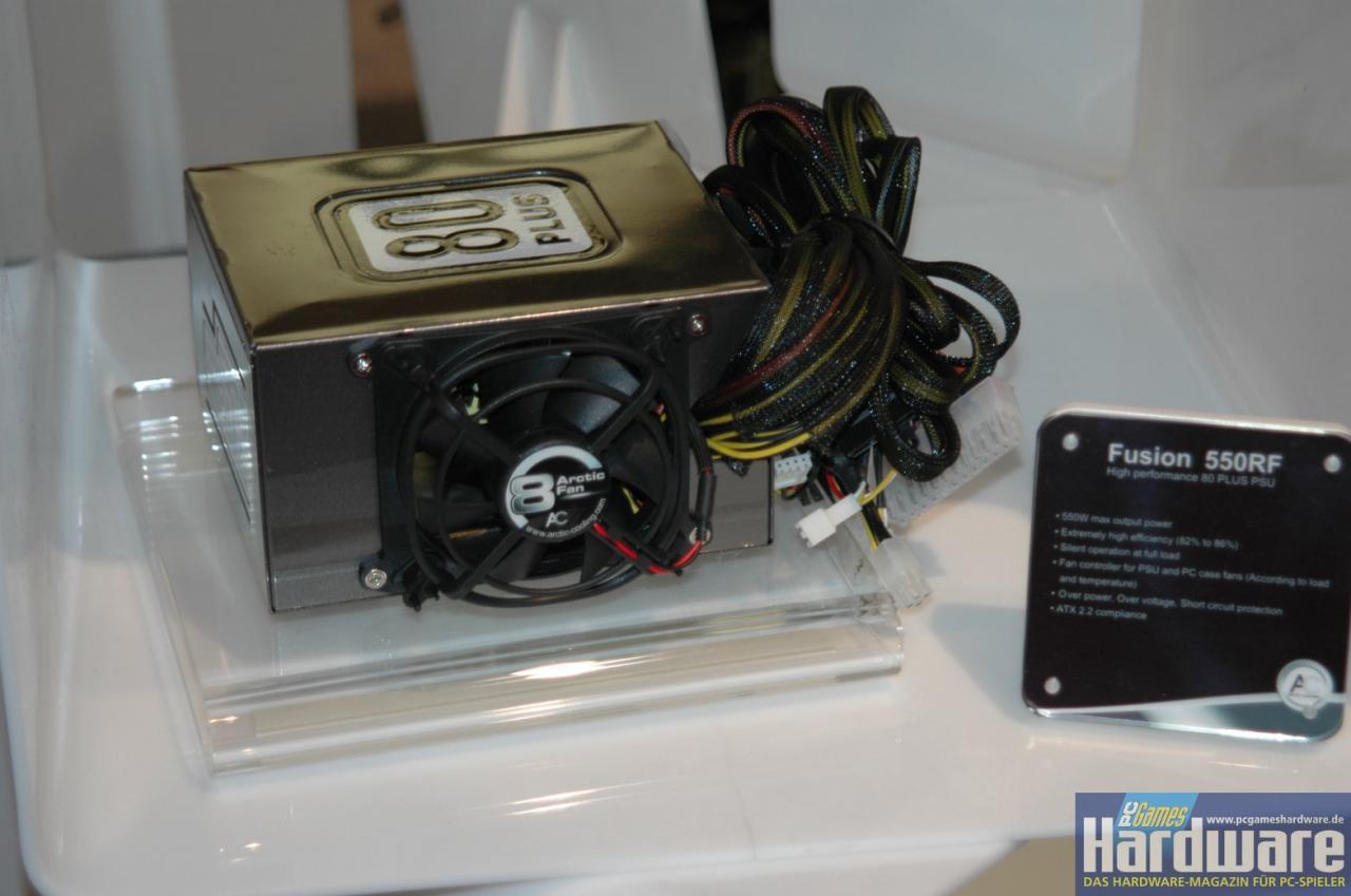 [10/01/2008] Fusion 550 RF Netzteil (mehr Bilder in der Galerie)