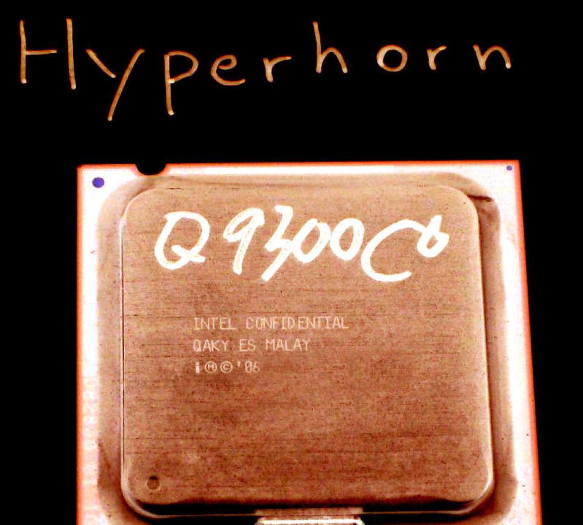 [12/01/2008] Q9300:PCGHX-Mod Hyperhorn testet aktuell eine der neuen 45nm-Vierkerner