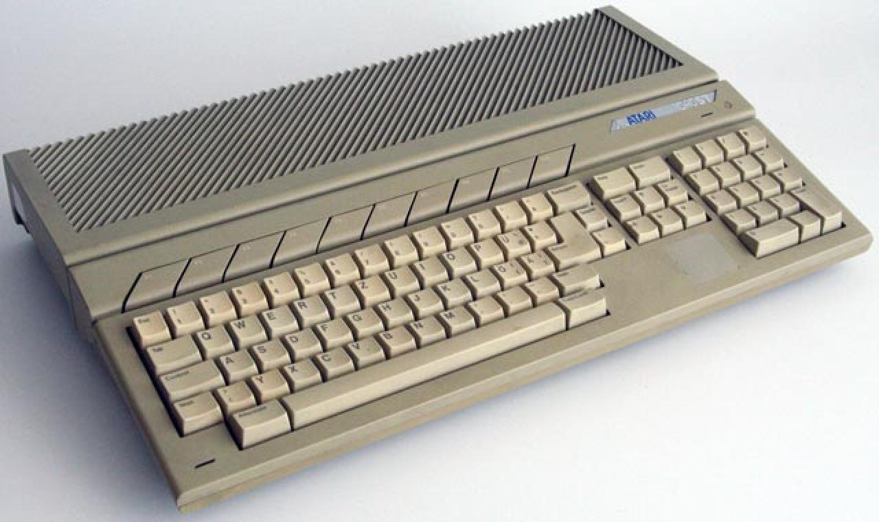 [08/01/2008] Langlebiger Atari 1040ST: Seit 35 Jahren auf einem Campingplatz im Einsatz