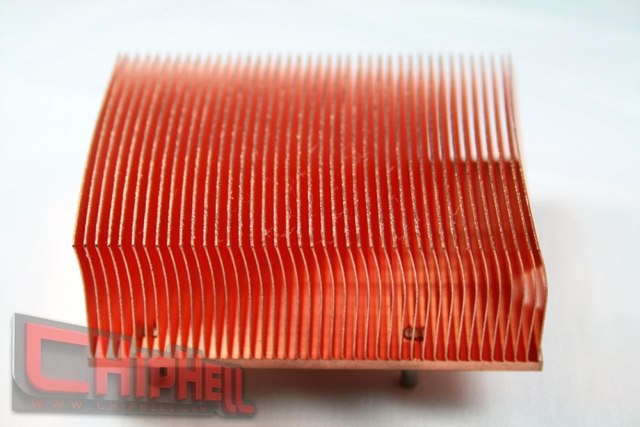 [20/01/2008] Radeon HD3870 X2: Zumindest den Kühler können Sie schon im Detail bewundern. 