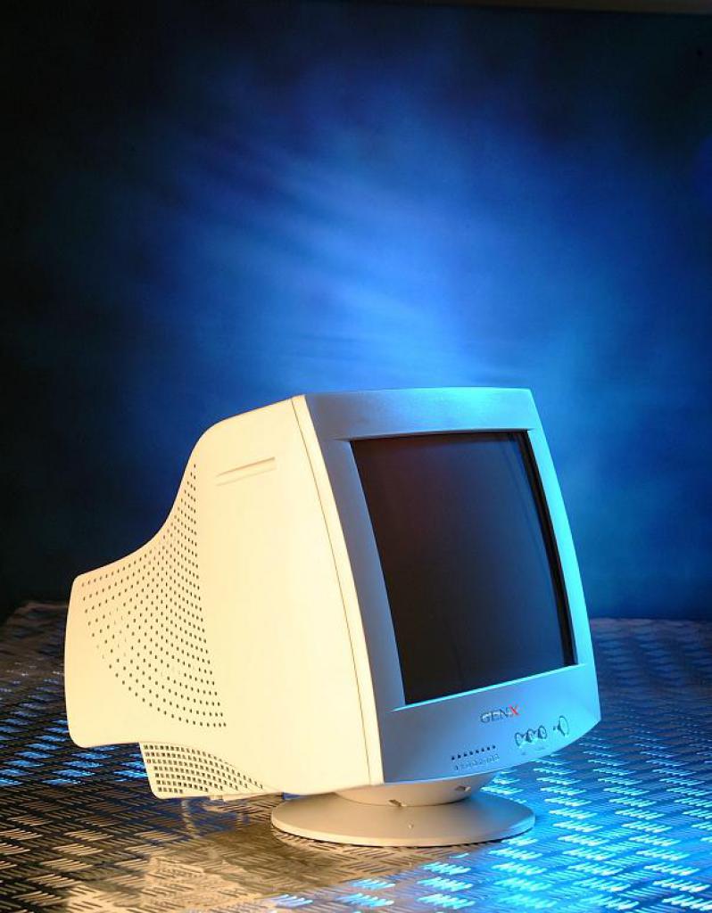 Shader Beam bringt die Bewegungsschärfe alter CRT-Monitore (im BIld zu sehen) auf moderne Panels.
