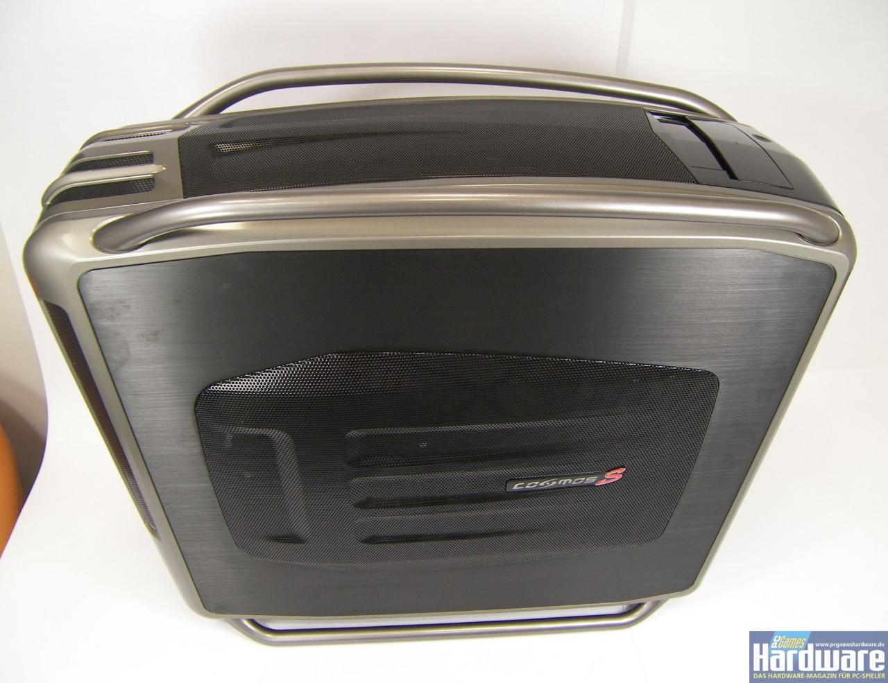 [22/02/2008] Cooler Master Cosmos S. (Bild: PCGH)