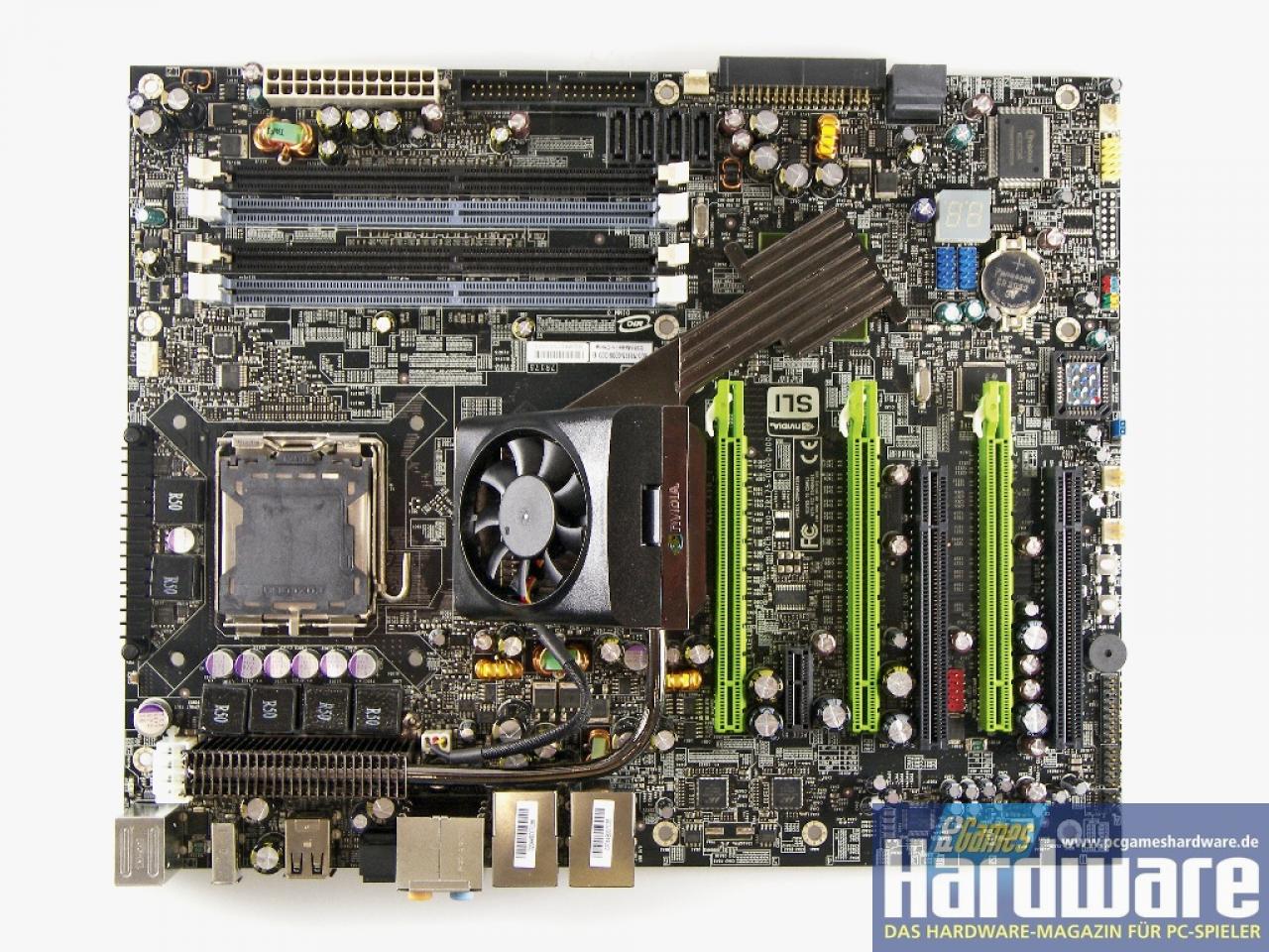 [07/02/2008] Nforce 780i SLI: Evga Nforce 780i SLI (Bild: PCGH)