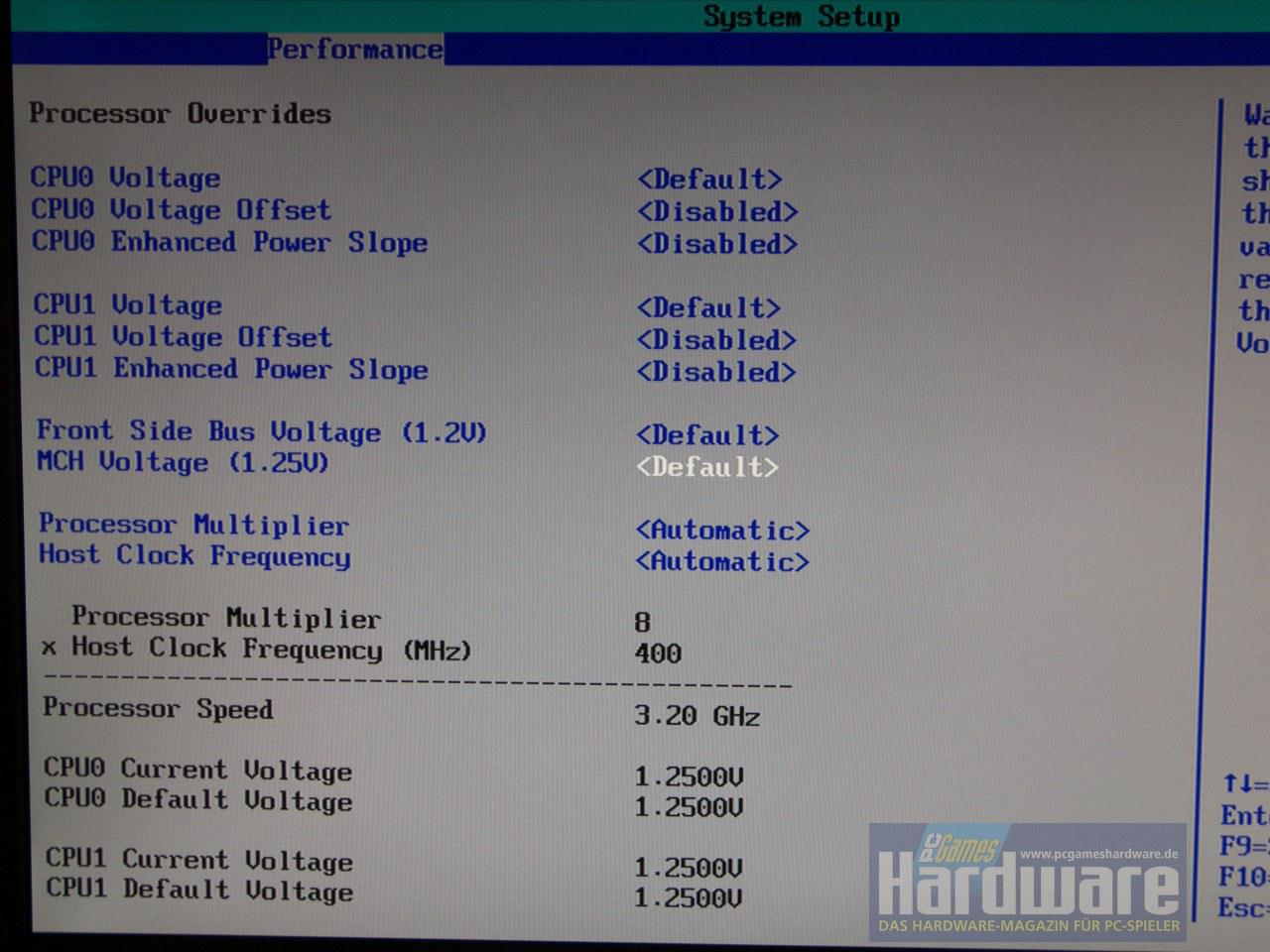 [03/02/2008] Skulltrail: Das Overclocking-Menü, in dem alle Spannungen sowie CPU-Multiplikator und FSB eingestellt werden können. Für die beiden Prozessoren ist es möglich individuelle Spannungen auszuwählen. (Bild: PCGH)