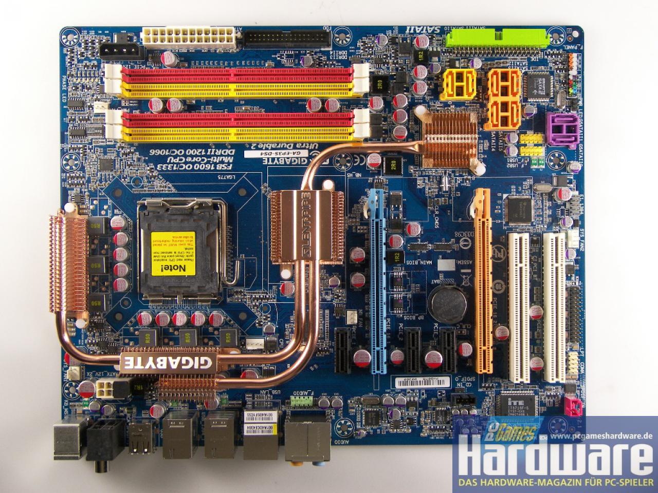 [07/03/2008] P35: Gigabyte EP35-DS4 (Bild: PCGH)