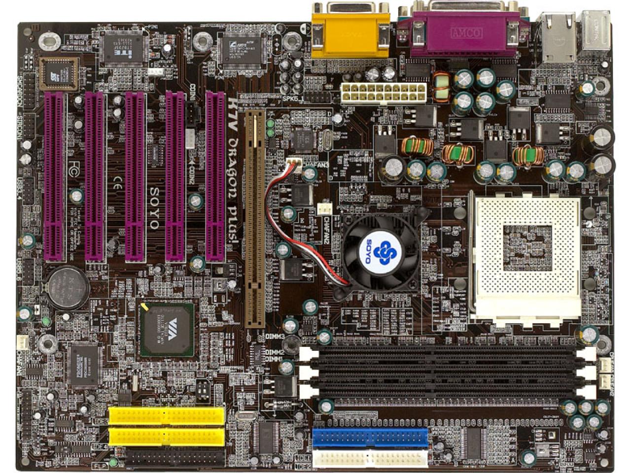 [01/03/2008] Bereits Geschichte: Hersteller Soyo musste aufgeben. Hier eines der letzten Mainboards - das K7V Dragon Plus