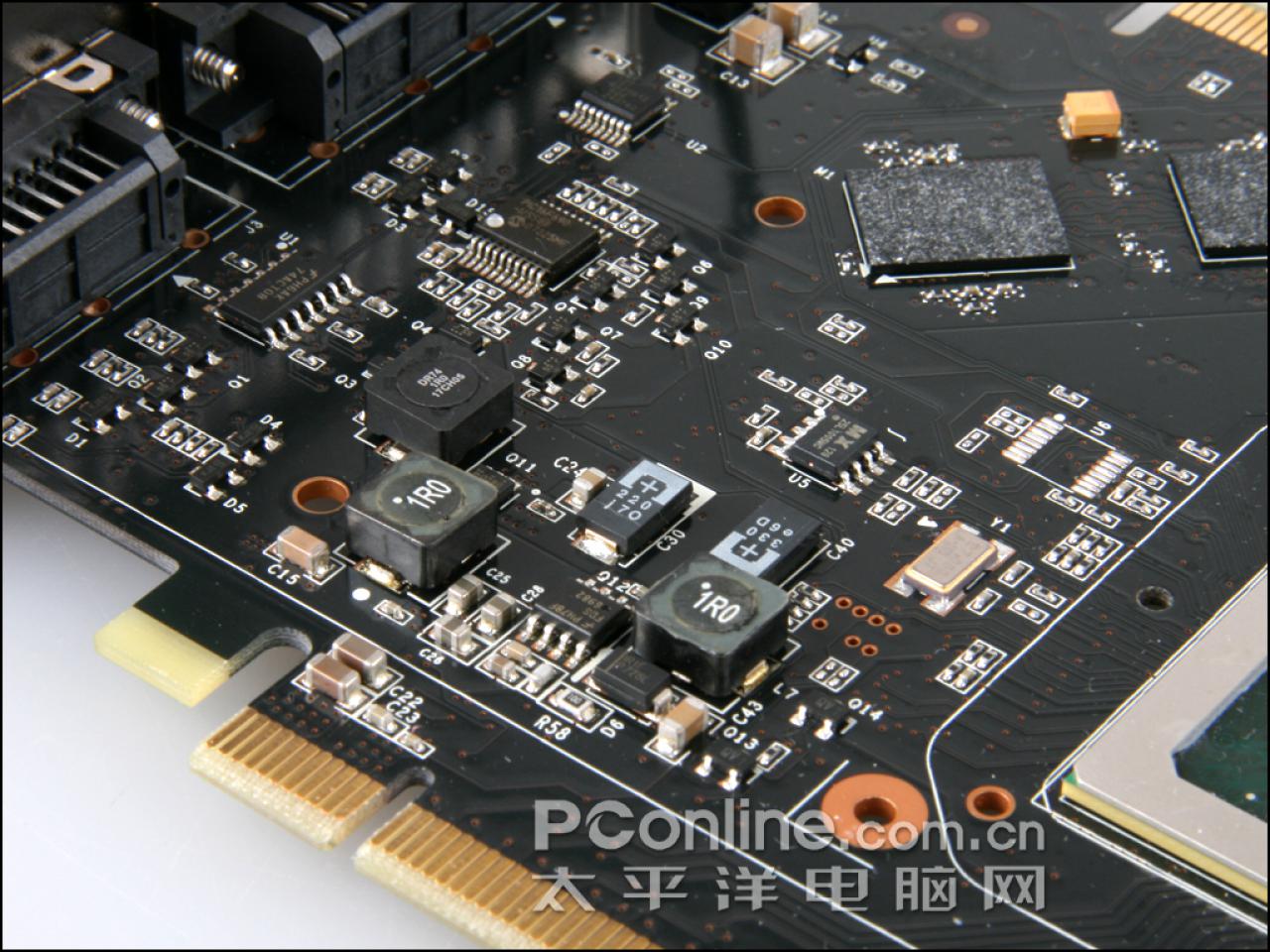 [15/03/2008] Geforce 9800 GTX (Bild: pconline.com)