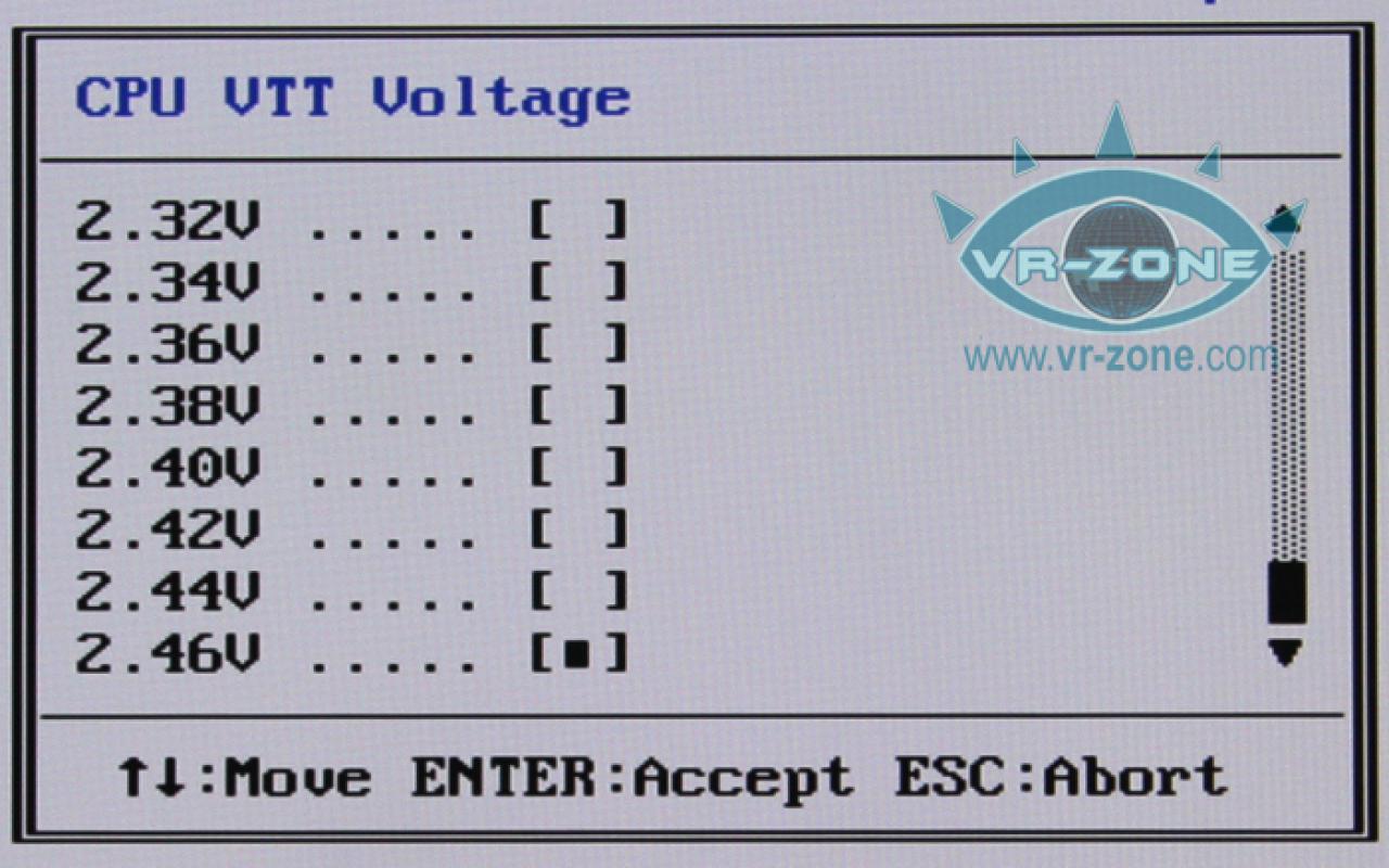 [15/03/2008] Asus Striker II Extreme 3-Wege-SLI mit nForce 790i (Bild: VR-Zone)