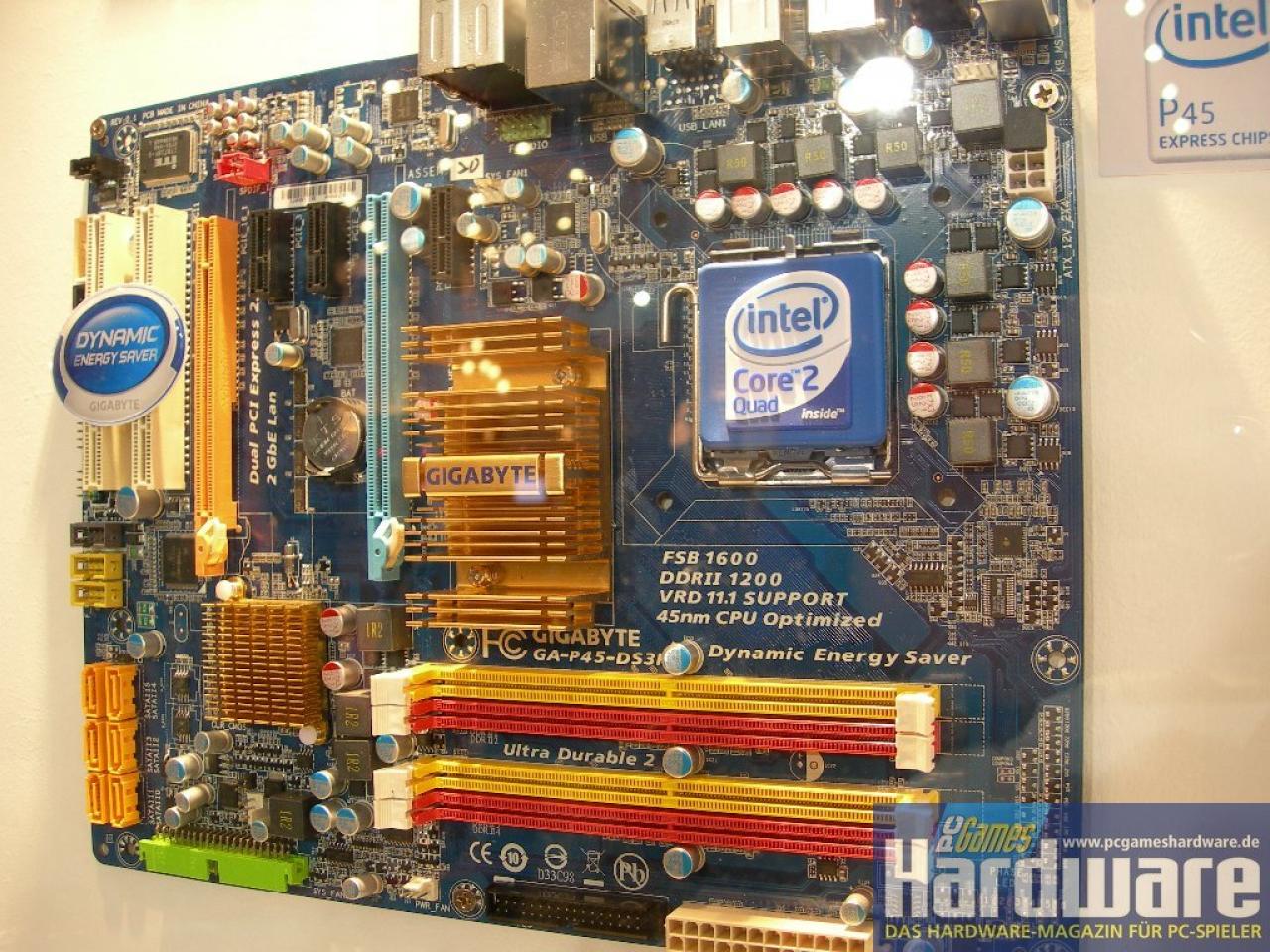 [31/03/2008] P45-Platine: Gigabyte P45-DS3P (Bild: PCGH)