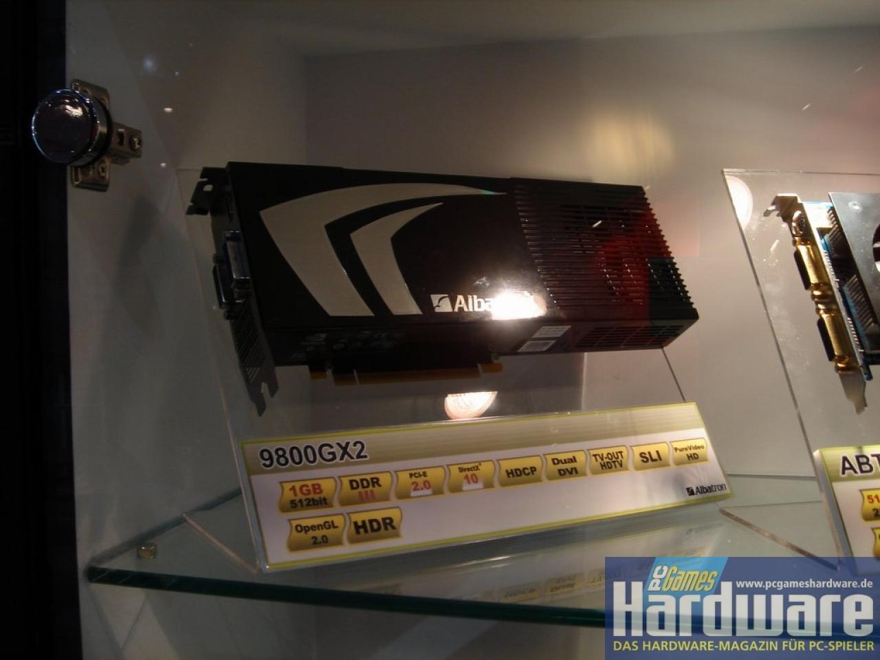 [03/03/2008] Geforce 9800GX2: Erste Karte von Albatron auf der Cebit gesichtet (Bild: PCGH)