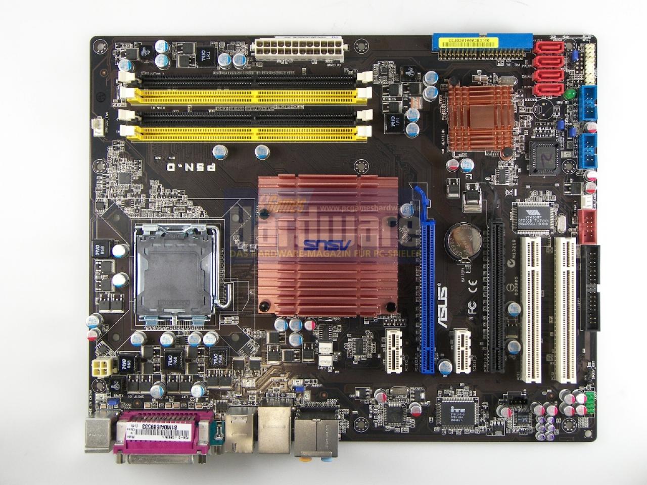 [28/03/2008] Asus P5N-D mit Nforce 750i SLI und zweimal 16 Lanes. (Bild: PCGH)