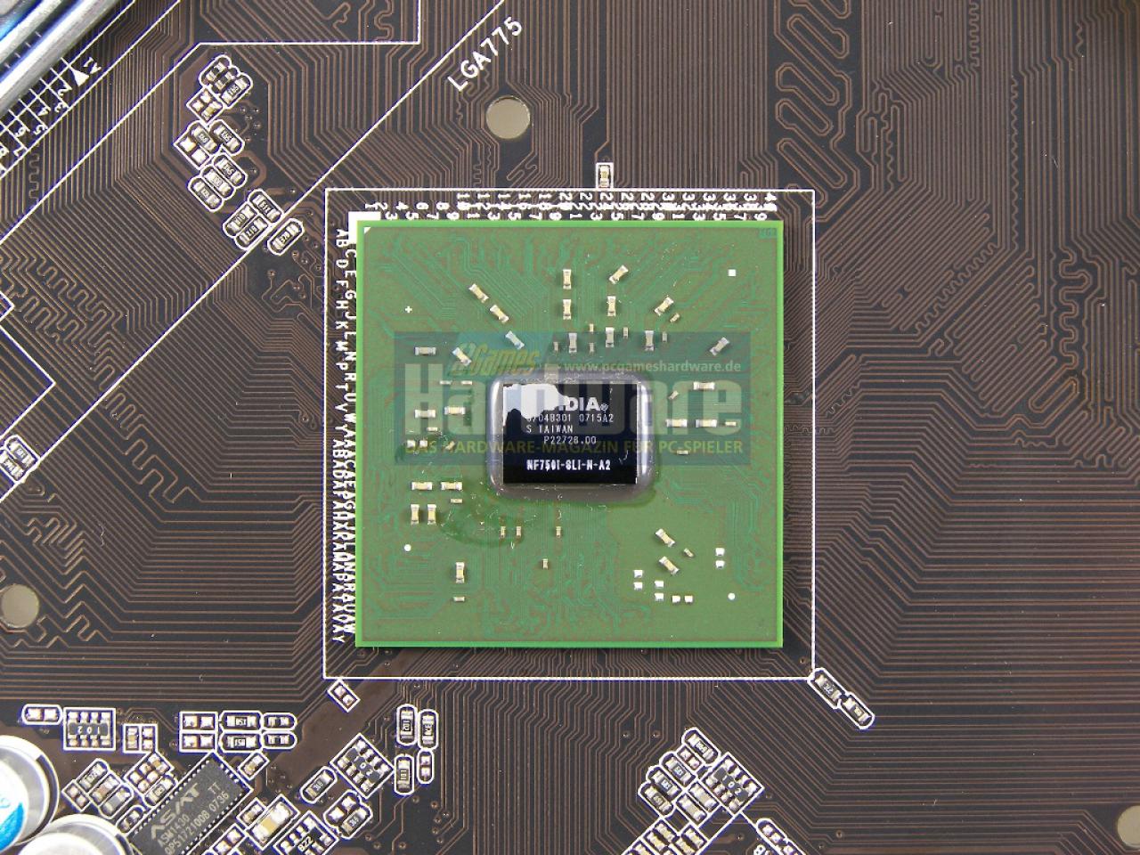 [28/03/2008] Asus P5N-D: Nforce 750i SLI (Bild: PCGH)