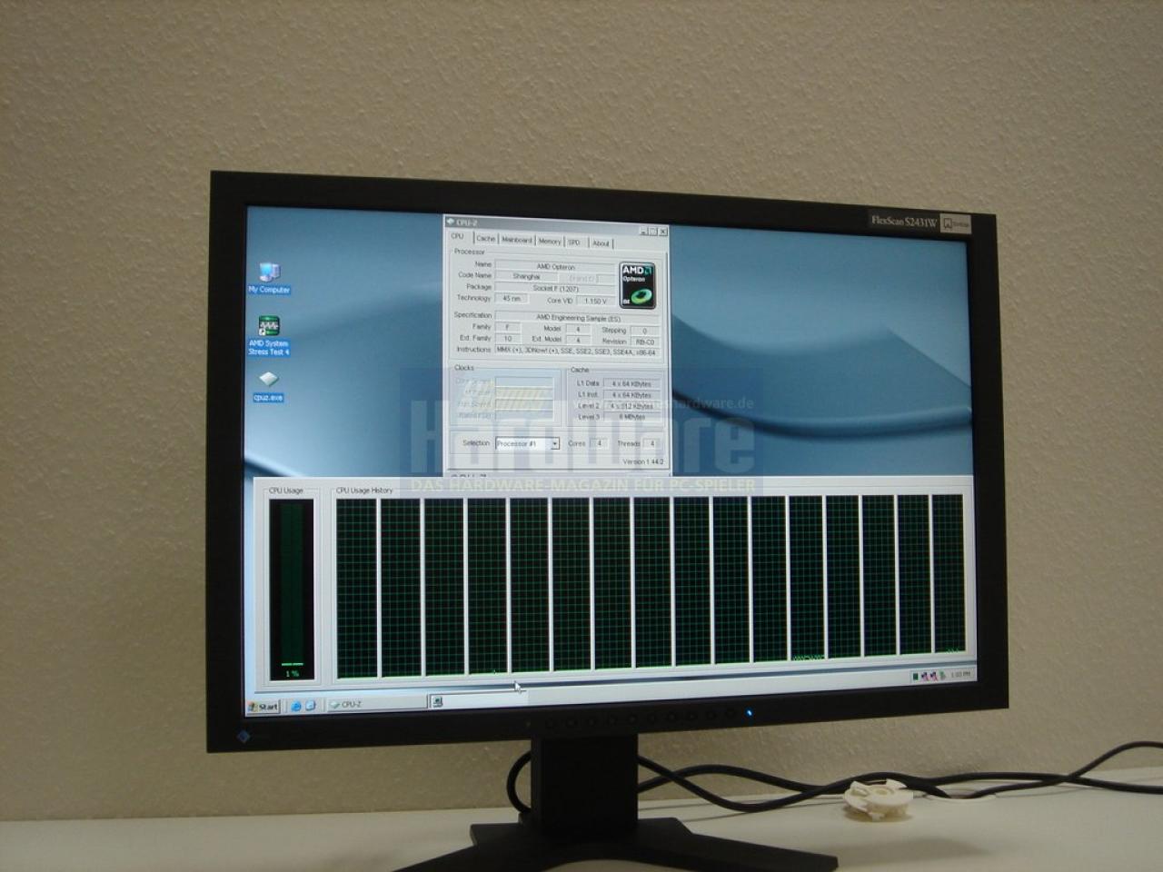 [05/03/2008] AMD 45nm-Phenom: Gleich im Vier-CPU-Server prächtig am Laufen. (Bild: PCGH)