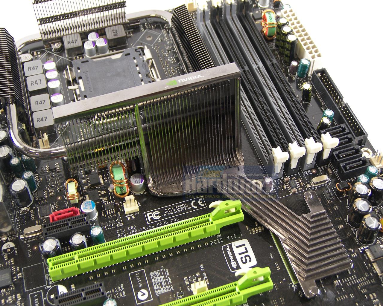 [18/03/2008] EVGA Nforce 790i Ultra SLI - ohne Übertaktung reicht die passive Kühlung. (Bild: PCGH)