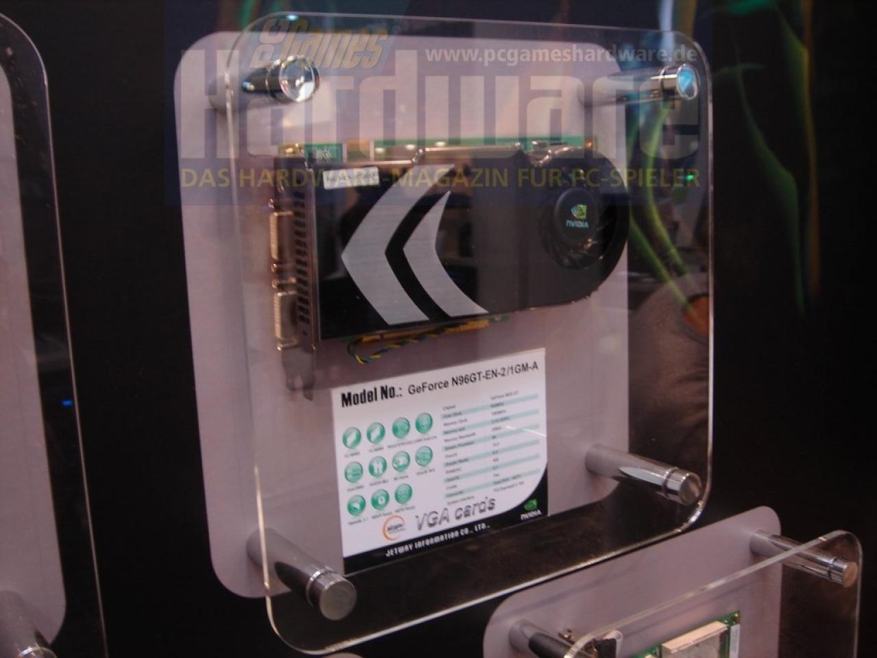 [03/03/2008] Jetway Geforce 9600GT mit praktischer Doppelslotkühlung (Bild: PCGH)