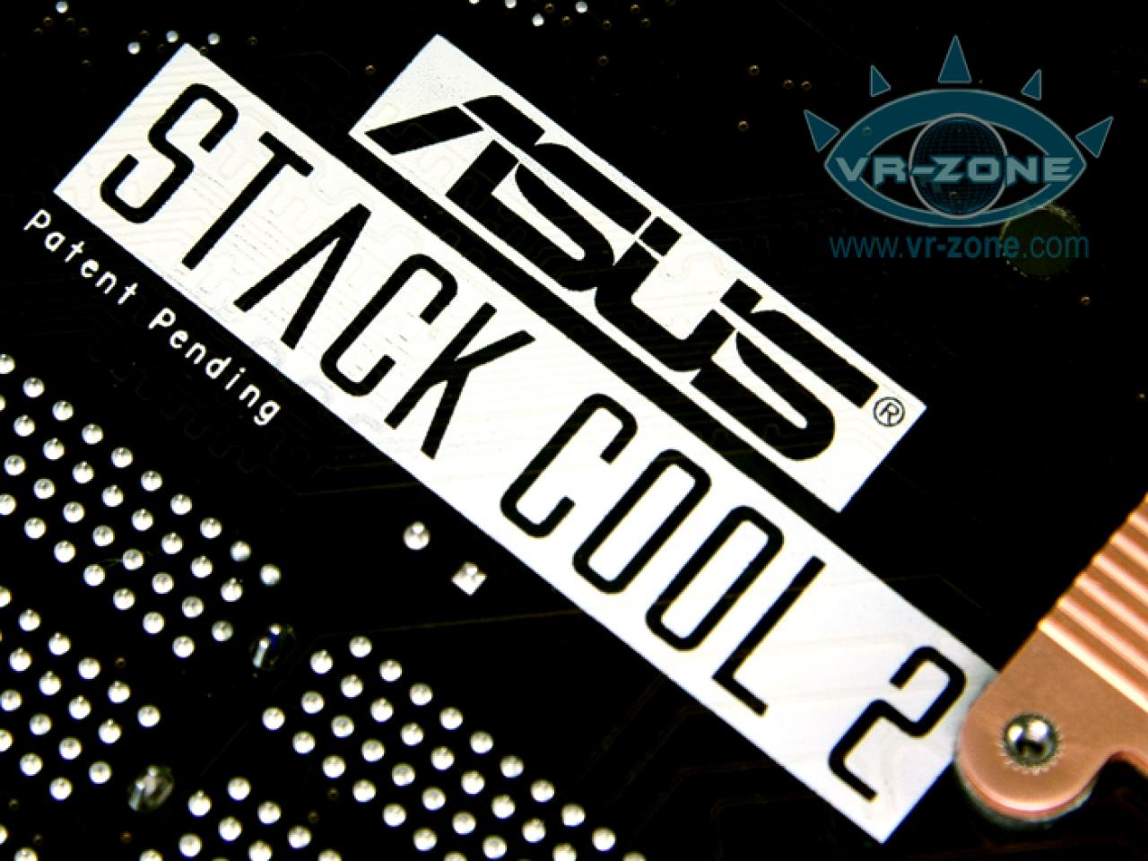 [15/03/2008] Asus Striker II Extreme 3-Wege-SLI mit nForce 790i (Bild: VR-Zone)