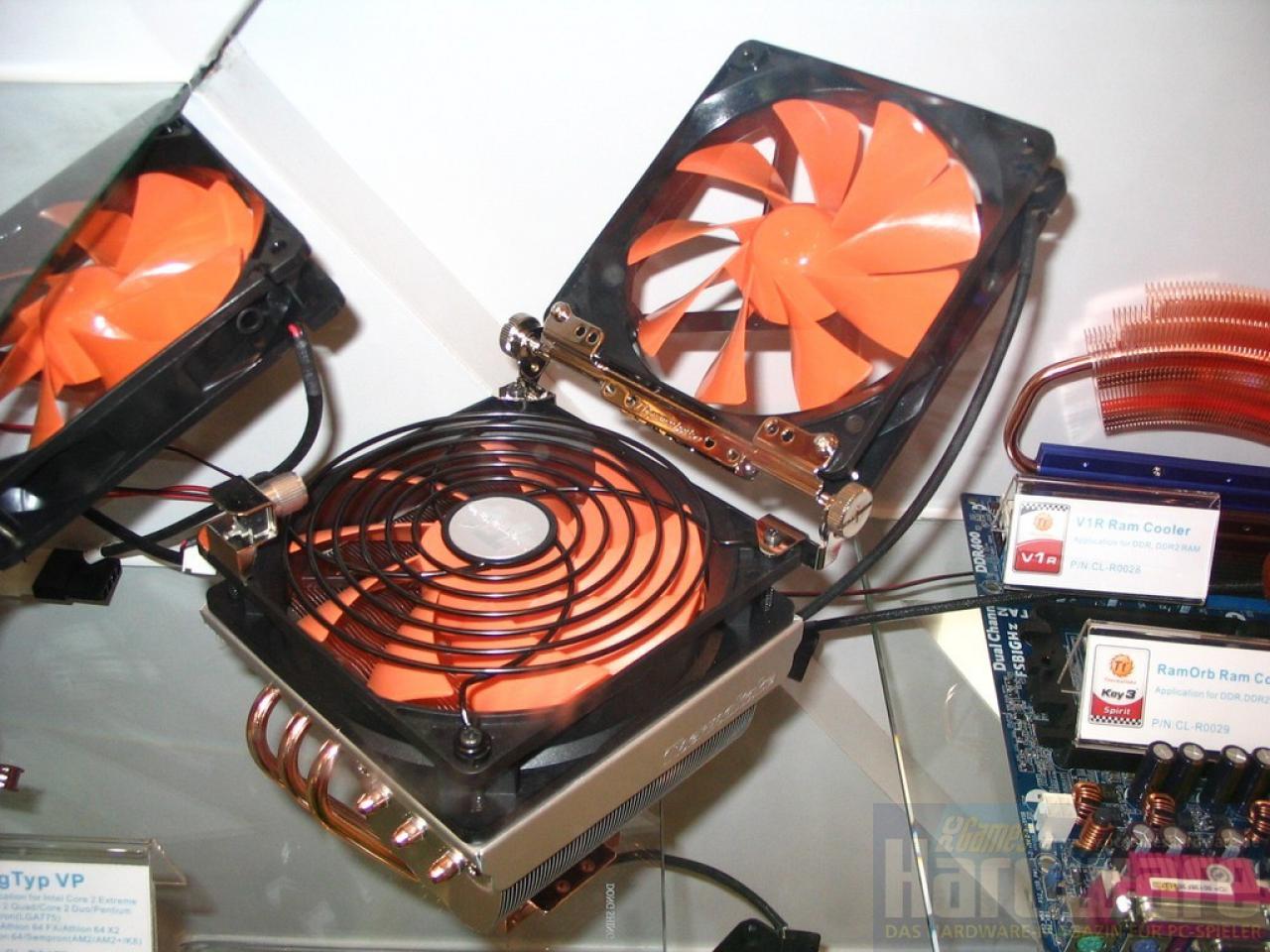 [06/03/2008] Thermaltake Big Typ VP mit variablem Zusatzlüfter (Bild: PCGH)