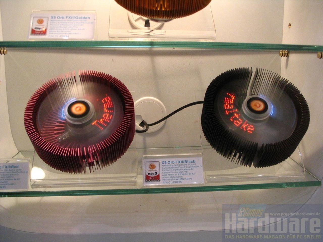 [06/03/2008] Thermaltake X5-Orb-Reihe mit LED-Beschriftung (Bild: PCGH)