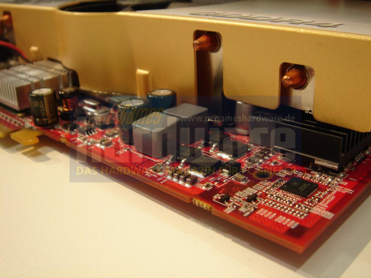 [04/03/2008] Radeon HD3870 X2: Nun auch mit GDDR4-Speicher und kürzerem PCB (Bild: PCGH)