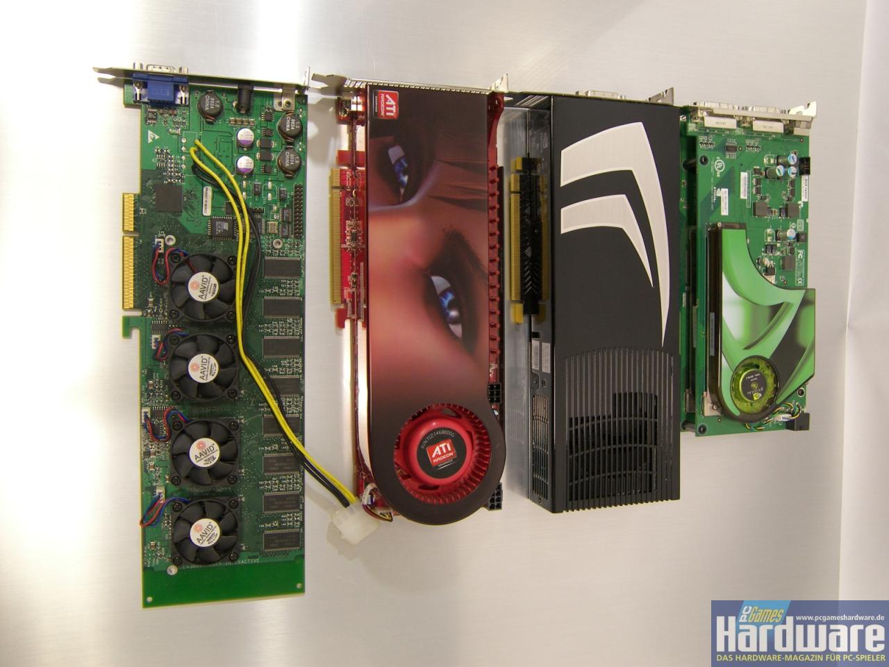 [20/03/2008] Voodoo5 6000, Geforce 9800 GX2, Radeon HD 3870 X2 und Geforce 7950 GX2 im Vergleich (Bild: PCGH)
