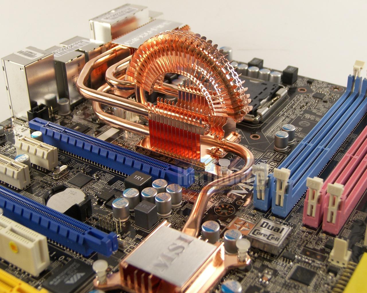 [14/03/2008] MSI X48 Platinum (Bild: PCGH)