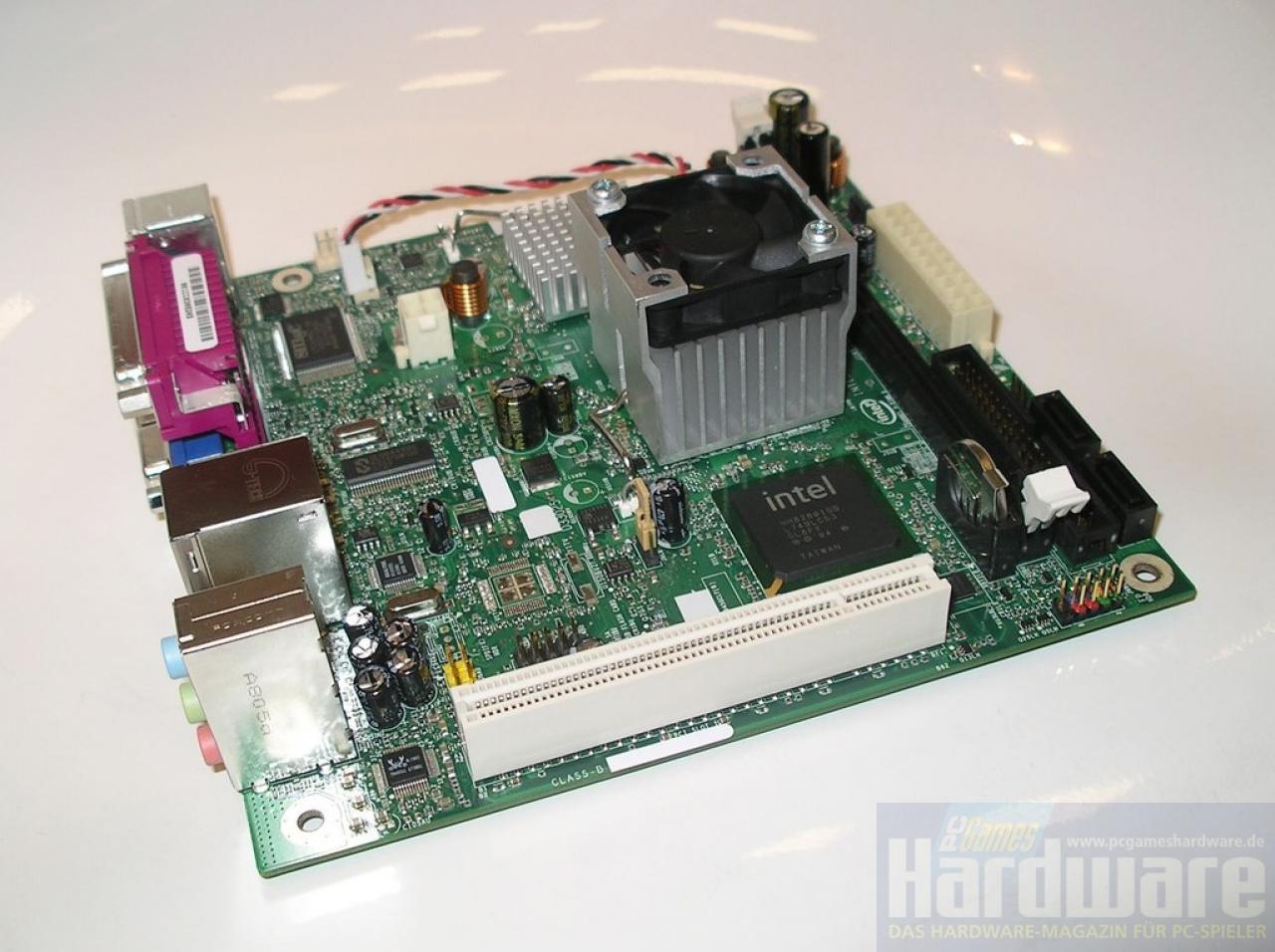 [01/04/2008] Frisch vom IDF: ein Mini-ITX-Mainboard mit aufgelötetem Atom-Chip