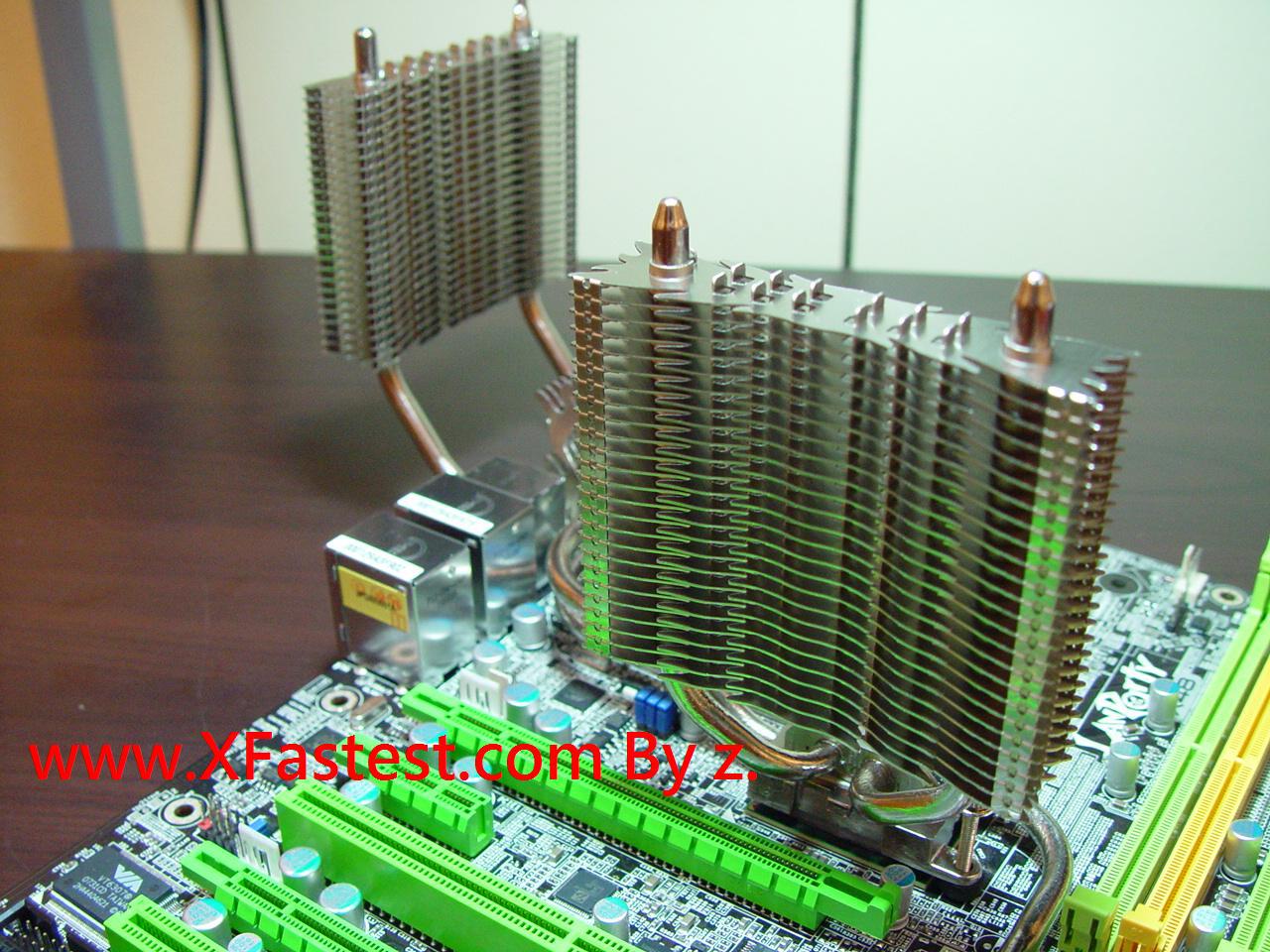 [24/04/2008] DFI liefert das X48-T2R ab morgen zusammen mit diversen Kühlern des Spezialisten Thermalright aus. Leider ist das Set vorerst nur für den koreanischen Markt bestimmt. Ein Preis ist noch nicht bekannt, er dürfte aber ebenso imposant wie die Bilder ausfallen (Bild: Xfastest.com)