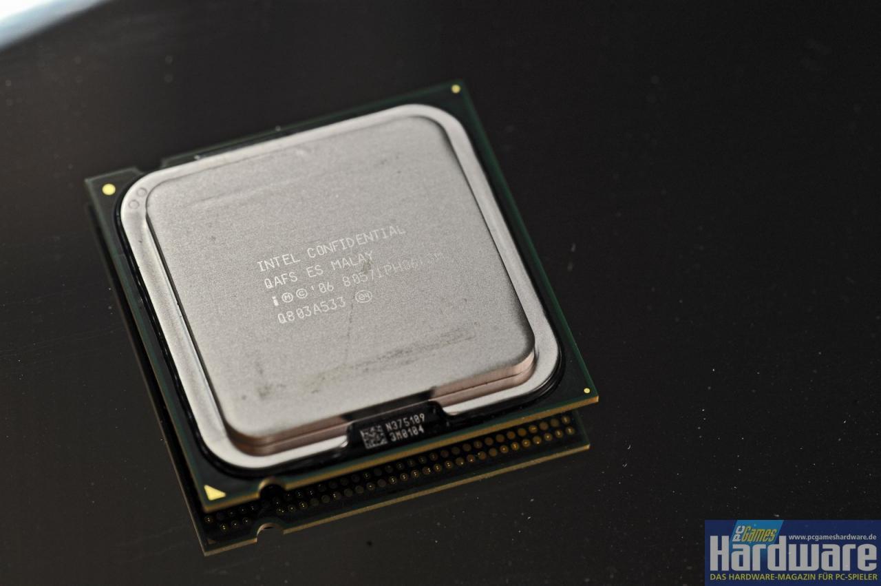 [22/04/2008] Neu im PCGH-Testlabor: Der Intel Core 2 Duo E7200 mit Wolfdale-Kern, 2,53 GHz und einem 266 MHz (QDR) schnellen FSB. Er wird für 120 Euro schon im PCGH-Preisvergleich gelistet. Einen Test finden Sie schon bald auf PCGH.