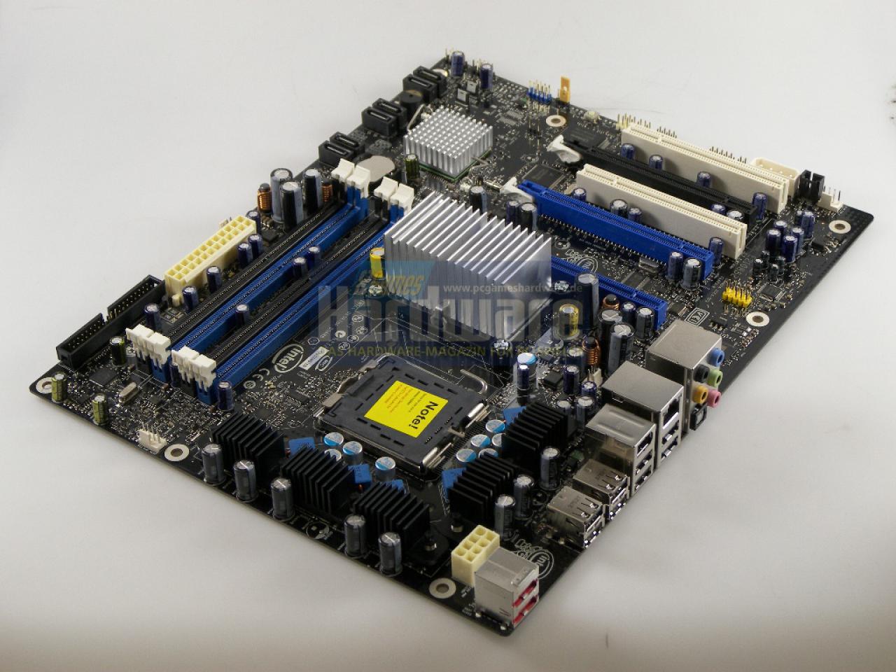 [11/04/2008] Intel DX48BT2 (Bild: PCGH)