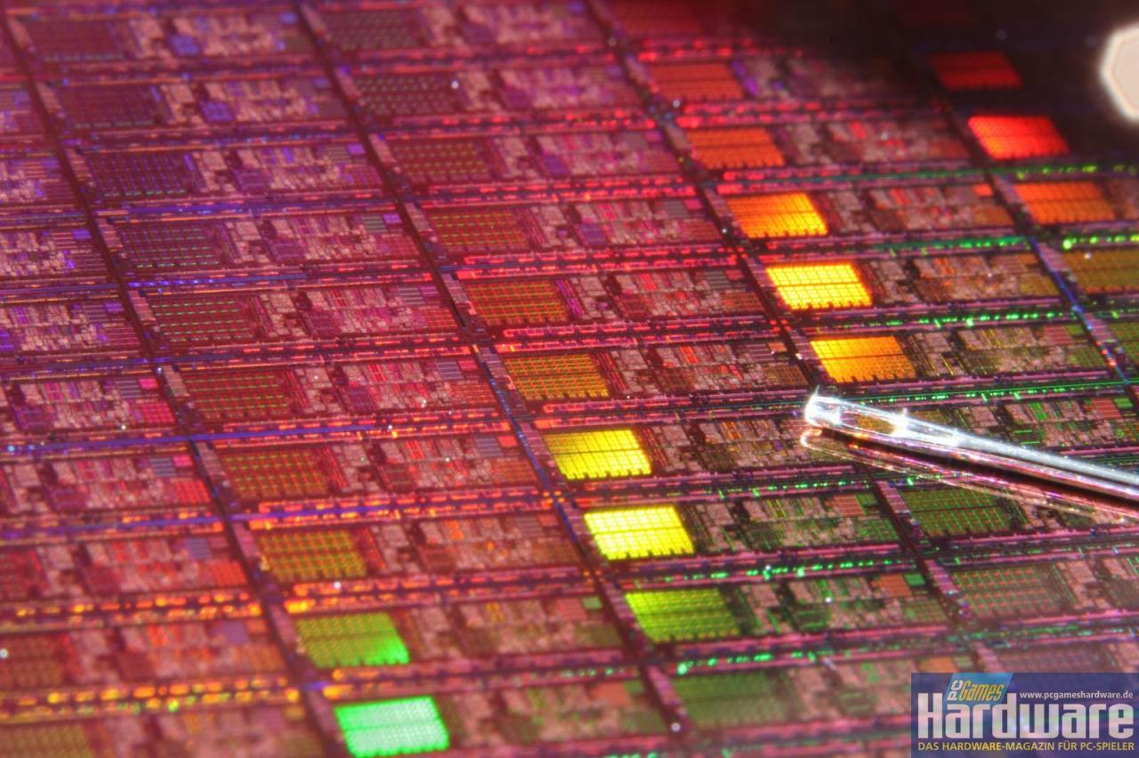 [01/04/2008] Intel Silverthorne Wafer (Bild: Intel)