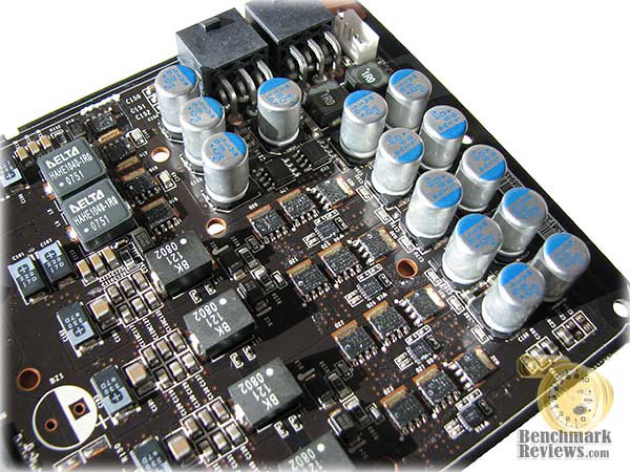 [01/04/2008] Zotac Geforce 9800 GTX (Bild: Benchmarkreviews)
