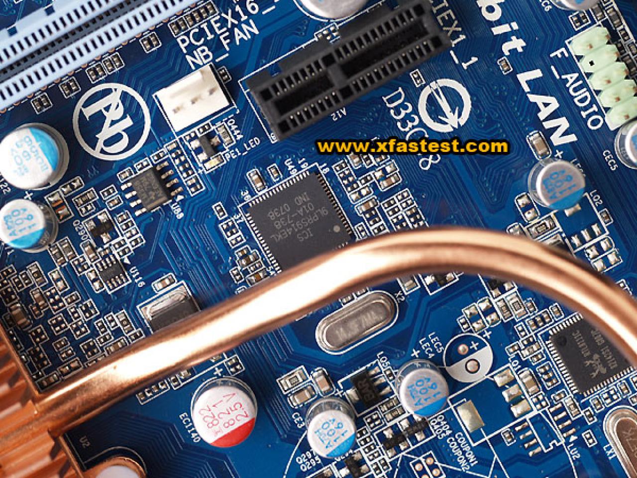 [14/04/2008] Gigabyte EP45-DS3P: Nachfolger des erfolgreichen P35-DS3P (Bild: xfastest)